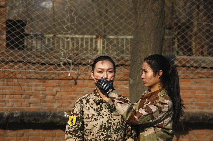 Đào tạo nữ vệ sỹ ở Trung Quốc